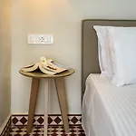 Aparthotel Mosaic 4*