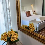 Mosaic Aparthotel