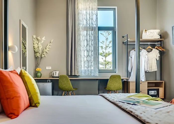 Mosaic Apartmanhotel 4*