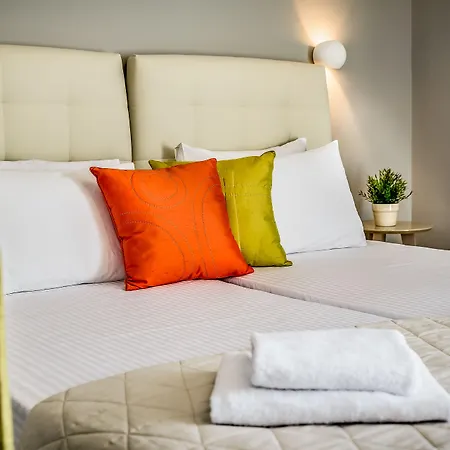 Apartahotel Mosaic La Canea